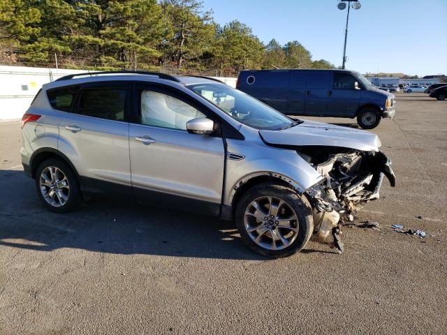Photo 4 from auction – 2014 FORD ESCAPE SE with VIN 1FMCU9GX1EUC03936