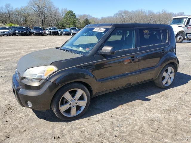 KIA SOUL + 2011 with VIN KNDJT2A25B7238721 - Photo from auction