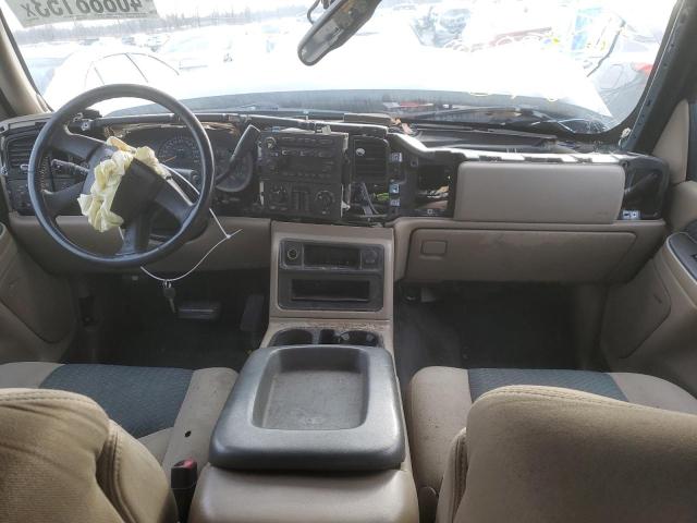 Photo 8 from auction – 2004 CHEVROLET AVALANCHE with VIN 3GNEC12T54G236498