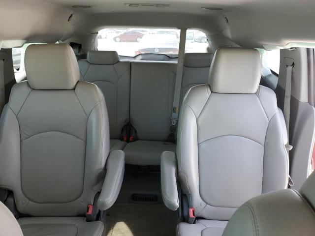 Photo 10 from auction – 2011 CHEVROLET TRAVERSE L with VIN 1GNKRJED2BJ141771