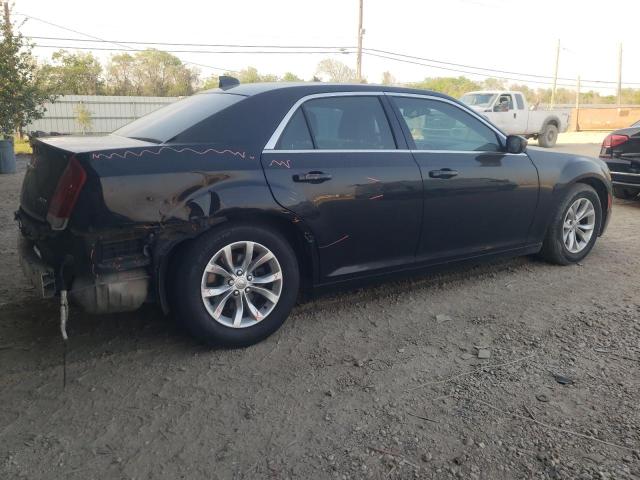Photo 3 from auction – 2015 CHRYSLER 300 LIMITE with VIN 2C3CCAAG1FH894038