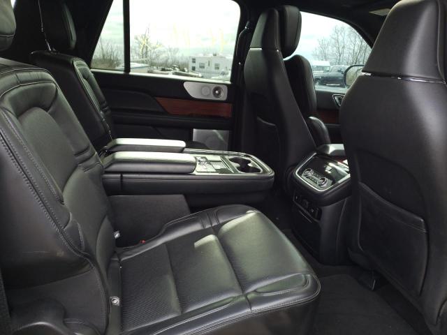Photo 10 from auction – 2019 LINCOLN NAVIGATOR with VIN 5LMJJ3LT2KEL23361