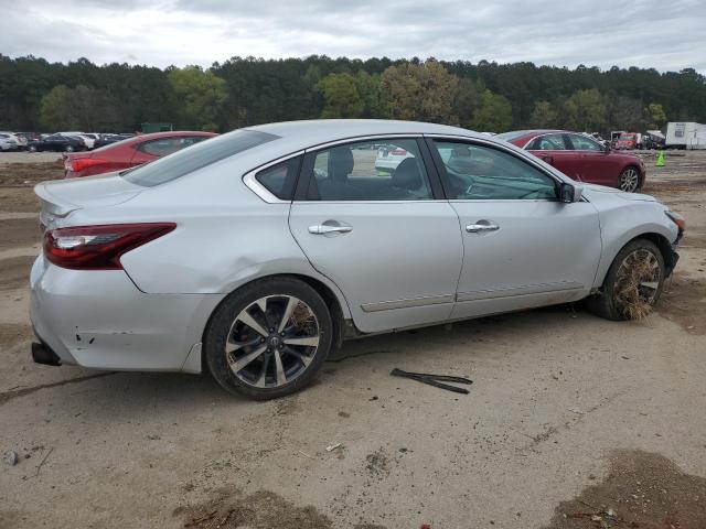 Photo 3 from auction – 2017 NISSAN ALTIMA 2.5 with VIN 1N4AL3AP5HN324302