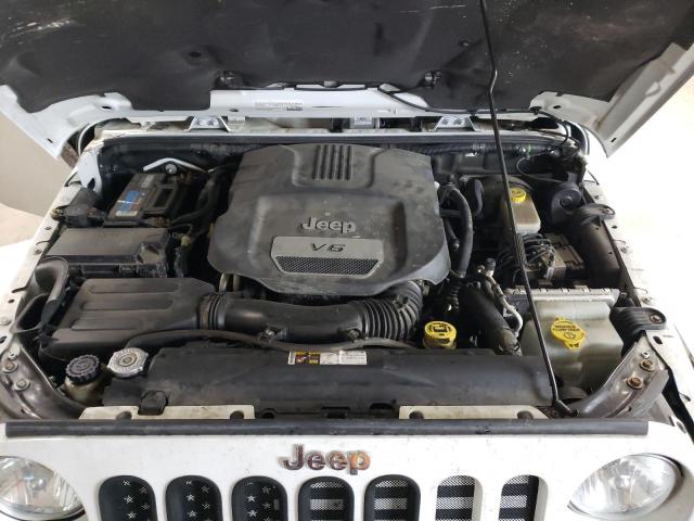 Photo 12 from auction – 2015 JEEP WRANGLER U with VIN 1C4BJWEG1FL558039