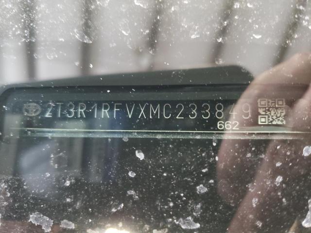 Photo 14 from auction – 2021 TOYOTA RAV4 XLE with VIN 2T3R1RFVXMC233849