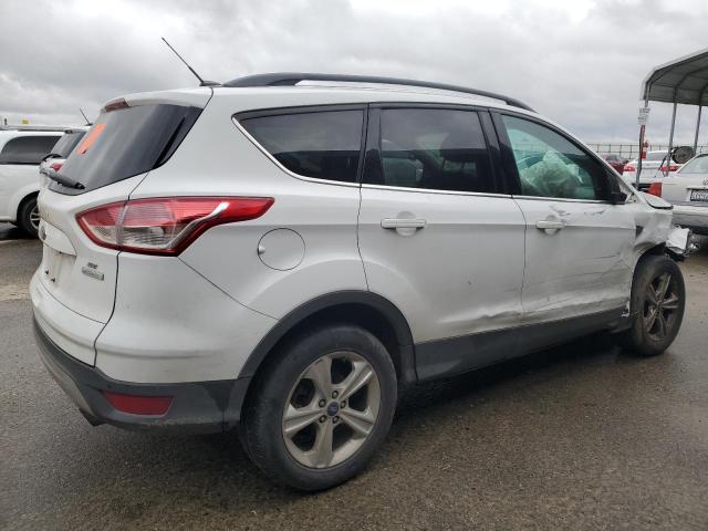 Photo 3 from auction – 2015 FORD ESCAPE SE with VIN 1FMCU0GX5FUB31216