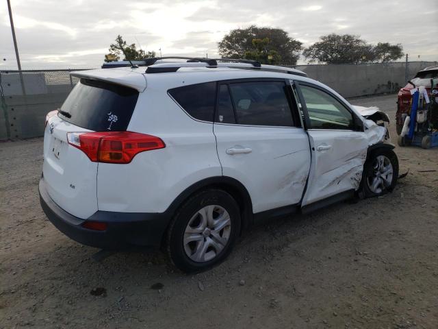 Photo 3 from auction – 2015 TOYOTA RAV4 LE with VIN JTMZFREVXFD061467