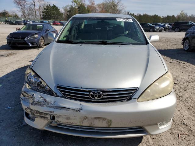 Photo 5 from auction – 2005 TOYOTA CAMRY LE with VIN JTDBF30K350166742