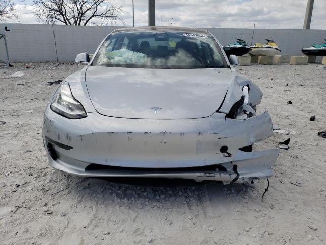 Photo 5 from auction – 2018 TESLA MODEL 3 with VIN 5YJ3E1EAXJF048999