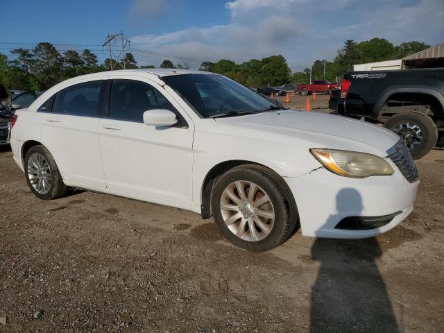 Photo 4 from auction – 2012 CHRYSLER 200 LX with VIN 1C3CCBAB2CN139798