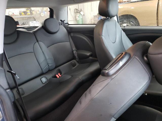 Photo 10 from auction – 2010 MINI COOPER with VIN WMWMF3C52ATZ21481