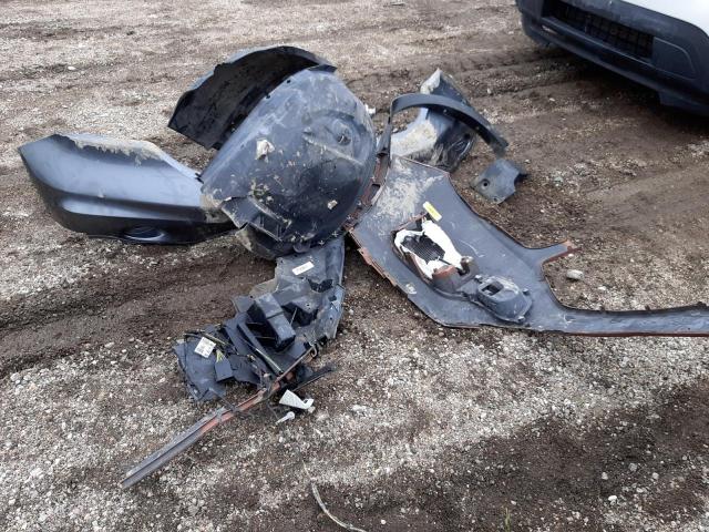Photo 13 from auction – 2017 FORD ESCAPE SE with VIN 1FMCU9GDXHUA93706