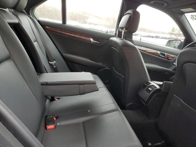 Photo 10 from auction – 2011 MERCEDES-BENZ C 300 with VIN WDDGF8BB0BR176786