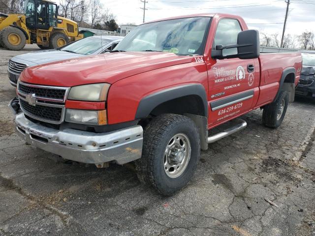 CHEVROLET SILVERADO 2006 with VIN 1GCHK24U46E113662 - Photo from auction
