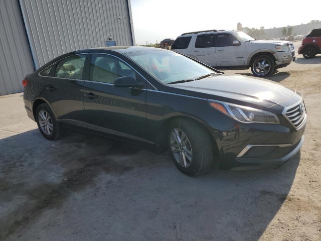 Photo 4 from auction – 2016 HYUNDAI SONATA SE with VIN 5NPE24AF2GH340774