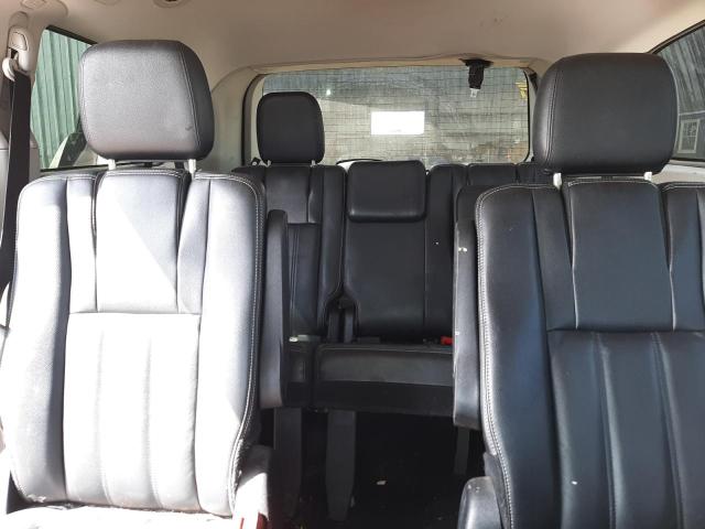 Photo 10 from auction – 2013 CHRYSLER TOWN & COU with VIN 2C4RC1BG9DR776511