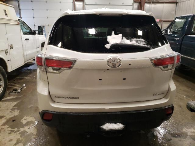Photo 6 from auction – 2016 TOYOTA HIGHLANDER with VIN 5TDBKRFH6GS310553