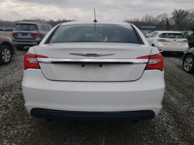Photo 6 from auction – 2013 CHRYSLER 200 TOURIN with VIN 1C3CCBBG1DN715876