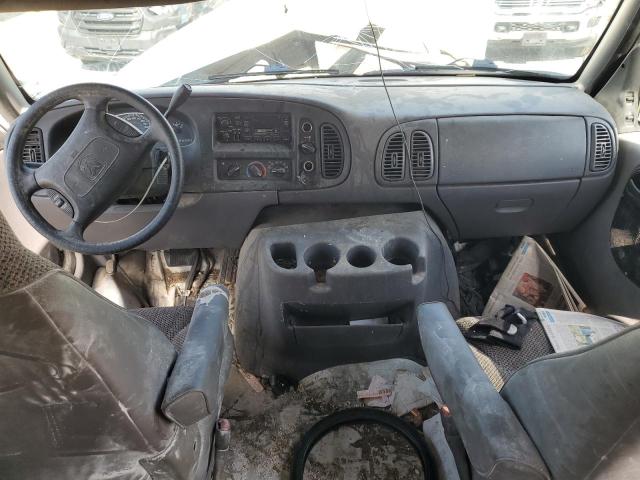 Photo 8 from auction – 1998 DODGE RAM WAGON with VIN 2B5WB35Z9WK144658