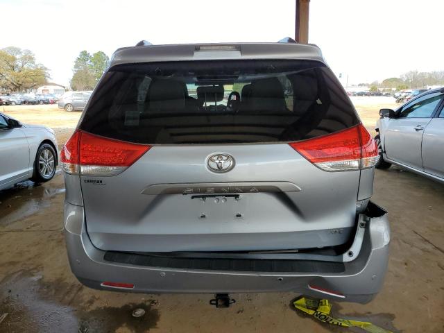 Photo 6 from auction – 2013 TOYOTA SIENNA XLE with VIN 5TDYK3DC4DS375797