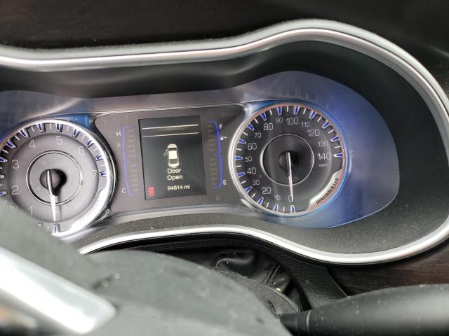 Photo 9 from auction – 2016 CHRYSLER 200 LIMITE with VIN 1C3CCCAB0GN143537