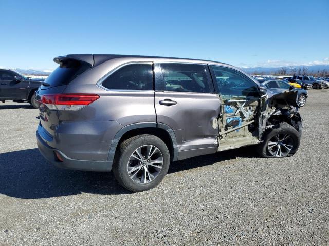 Photo 3 from auction – 2018 TOYOTA HIGHLANDER with VIN 5TDZZRFH7JS247741