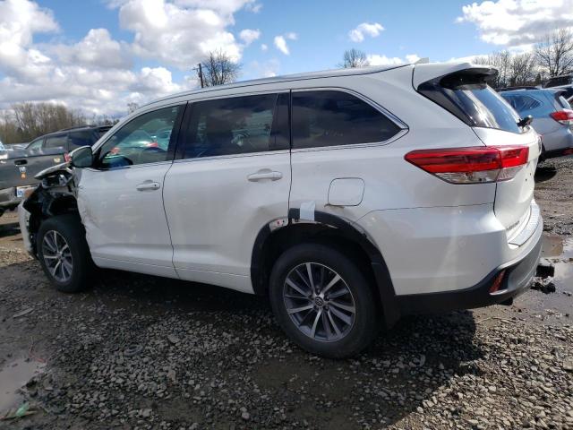 Photo 2 from auction – 2017 TOYOTA HIGHLANDER with VIN 5TDJZRFH7HS427566