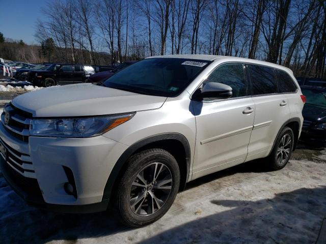 TOYOTA HIGHLANDER 2017 with VIN 5TDBZRFH8HS371013 - Photo from auction