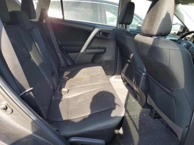 Photo 11 from auction – 2018 TOYOTA RAV4 LE with VIN 2T3ZFREV8JW492031