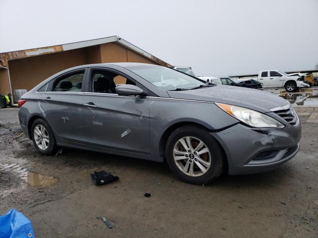 Photo 4 from auction – 2013 HYUNDAI SONATA GLS with VIN 5NPEB4AC5DH692183