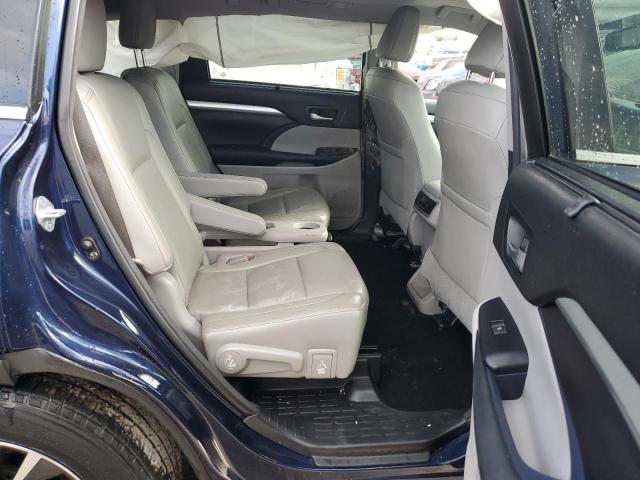 Photo 11 from auction – 2016 TOYOTA HIGHLANDER with VIN 5TDJKRFH8GS286297