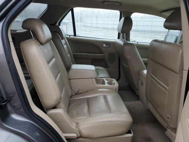 Photo 11 from auction – 2005 FORD FREESTYLE with VIN 1FMZK06115GA63202
