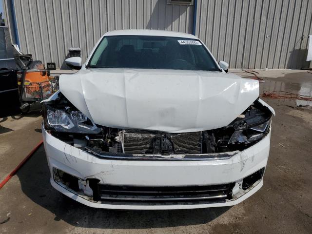 Photo 5 from auction – 2016 VOLKSWAGEN PASSAT S with VIN 1VWAS7A35GC013025