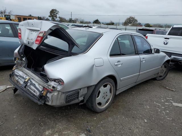 Photo 3 from auction – 2002 MERCEDES-BENZ E 430 with VIN WDBJF70J92B429308
