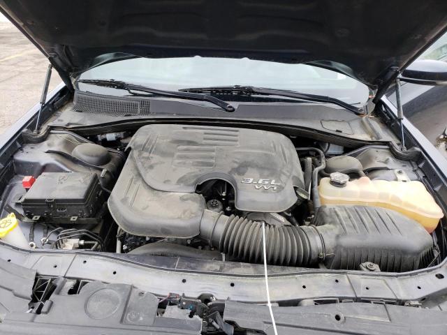 Photo 11 from auction – 2018 CHRYSLER 300 S with VIN 2C3CCABG6JH285566