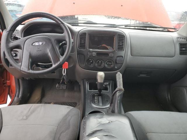 Photo 8 from auction – 2006 FORD ESCAPE XLS with VIN 1FMYU02Z96KB99982