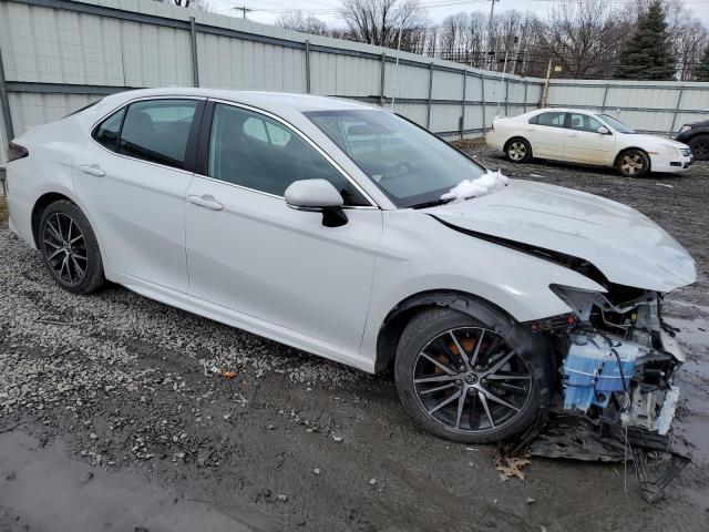 Photo 4 from auction – 2022 TOYOTA CAMRY SE with VIN 4T1G11AK2NU070404