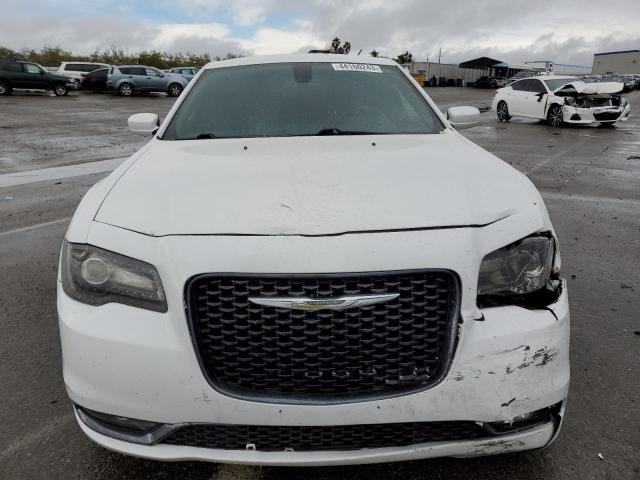 Zdjęcie 5 z aukcji – 2019 CHRYSLER 300 S z VIN 2C3CCABG0KH515099