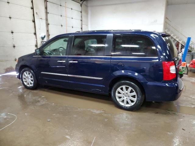 Photo 2 from auction – 2015 CHRYSLER TOWN & COU with VIN 2C4RC1BG9FR513440
