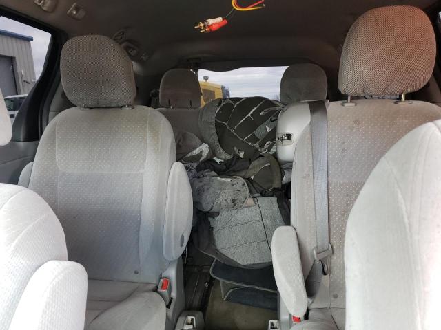 Photo 10 from auction – 2018 TOYOTA SIENNA LE with VIN 5TDKZ3DC1JS930234