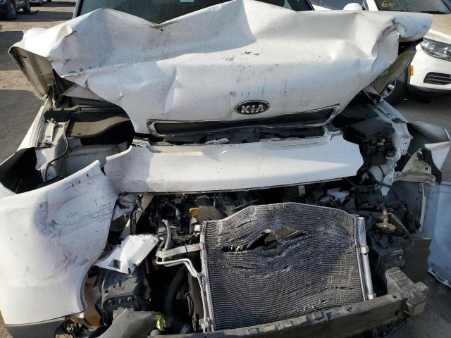 Photo 11 from auction – 2016 KIA SOUL with VIN KNDJN2A22G7276456