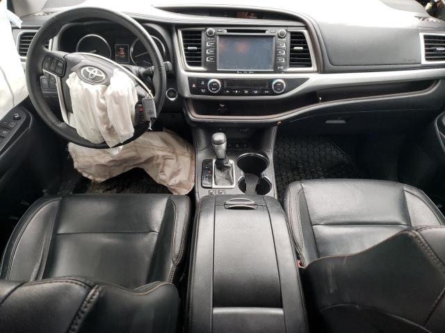 Photo 8 from auction – 2016 TOYOTA HIGHLANDER with VIN 5TDJKRFH8GS275249