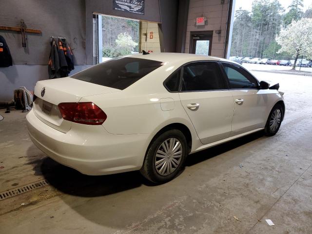 Photo 3 from auction – 2014 VOLKSWAGEN PASSAT S with VIN 1VWAP7A37EC024235