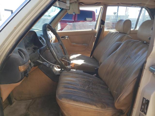 Photo 7 from auction – 1981 MERCEDES-BENZ 300 D with VIN WDBAB30A4BB222118