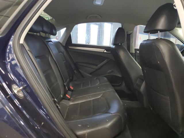 Photo 10 from auction – 2015 VOLKSWAGEN PASSAT S with VIN 1VWAT7A3XFC092249