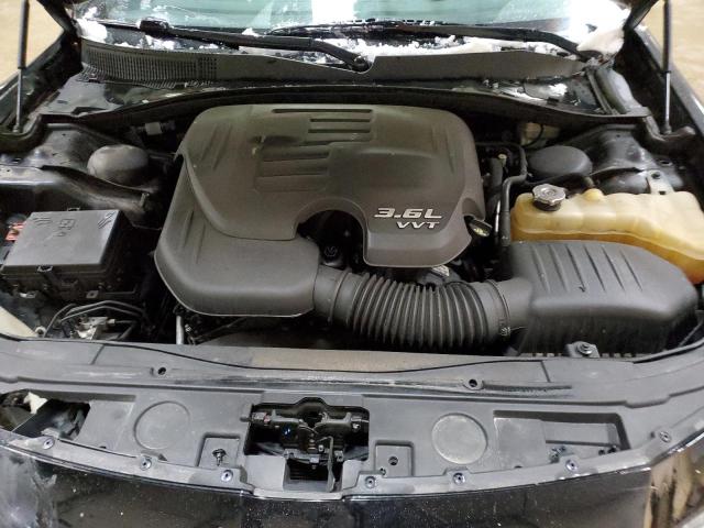 Фото 11 с аукциона – 2015 CHRYSLER 300 S с VIN 2C3CCABG0FH922457