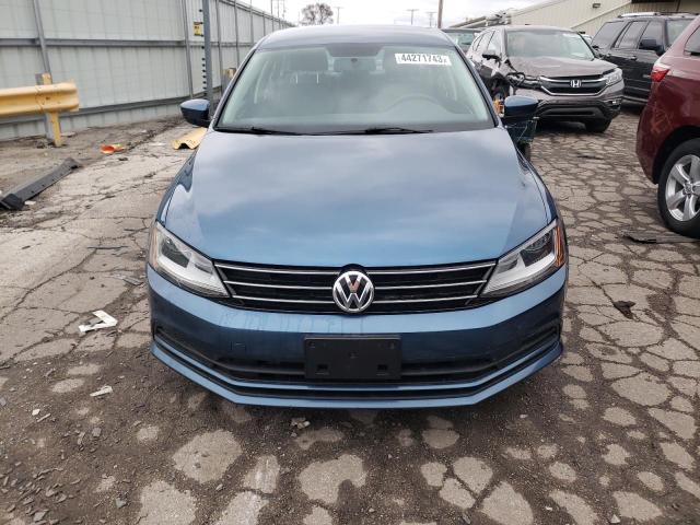 Photo 5 from auction – 2017 VOLKSWAGEN JETTA S with VIN 3VW2B7AJ3HM321846