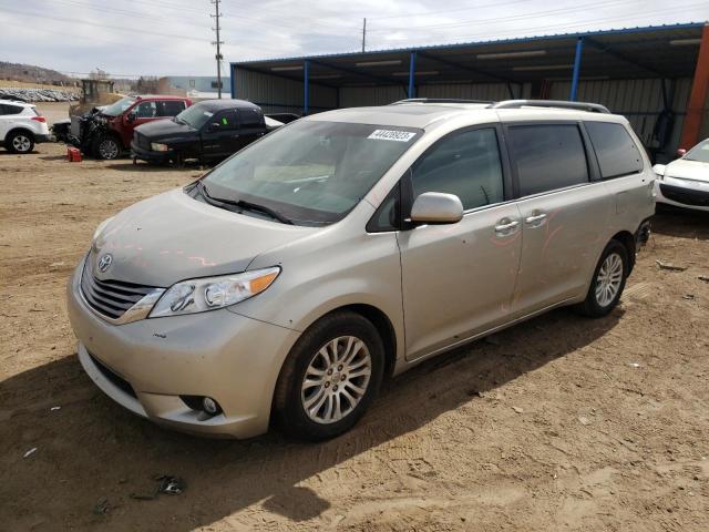 Photo 1 from auction – 2015 TOYOTA SIENNA XLE with VIN 5TDYK3DC7FS537697