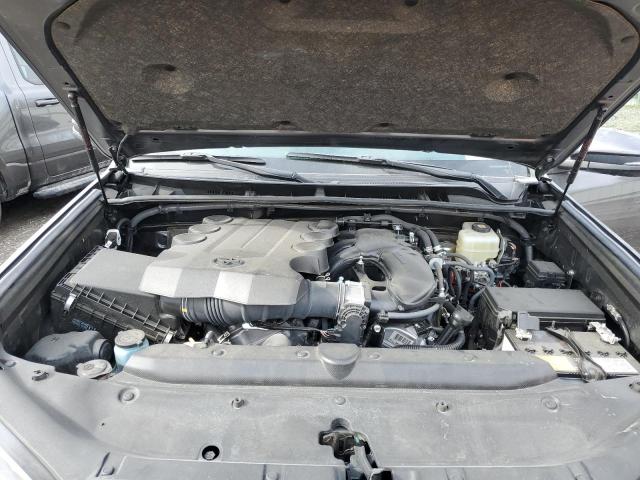 Photo 11 from auction – 2022 TOYOTA 4RUNNER SR with VIN JTERU5JRXN6033853