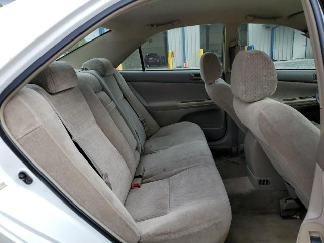 Photo 10 from auction – 2002 TOYOTA CAMRY with VIN 4T1BE32K12U010246